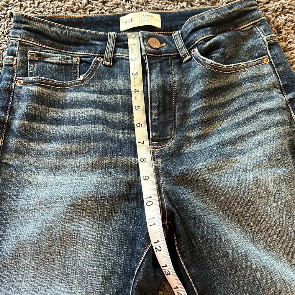 Women’s fringe ankle jeans. Never worn, smoke free home